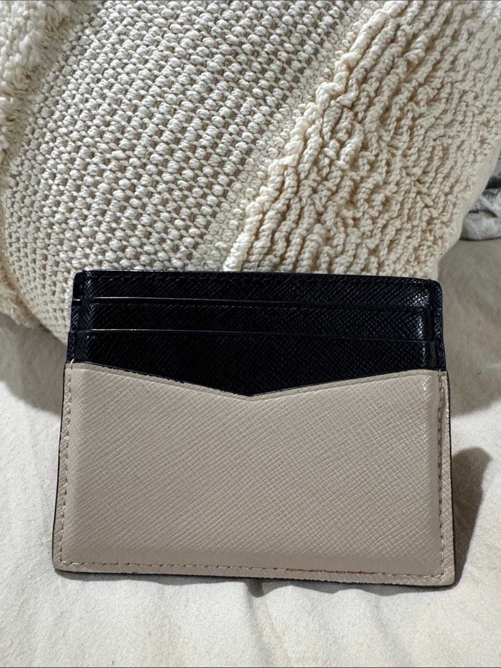 kate spade Two-Tone Black and Cream Card Case with Gold Logo